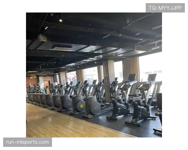 王励勤这训练量，凌晨四点健身房打卡是常态？