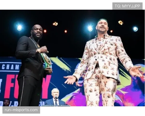 泰森·富里冰箱里堆满了高级牛排，听说他连早餐都比我们做晚饭讲究多了吧？